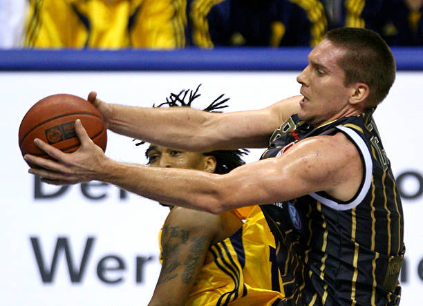 中通过策略 中通过策略