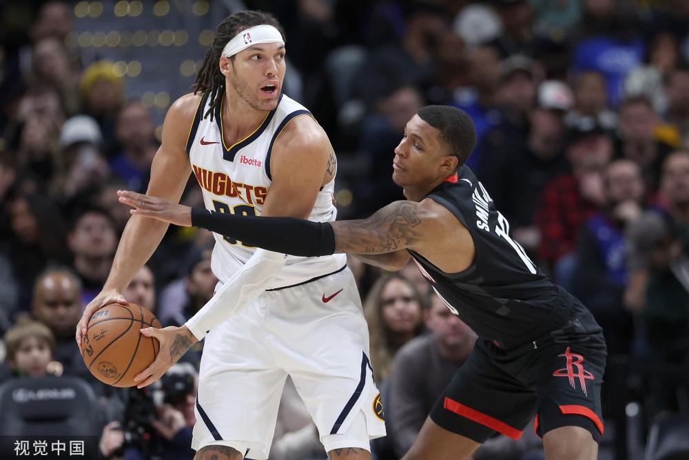 外赛场上崭 外赛场上崭